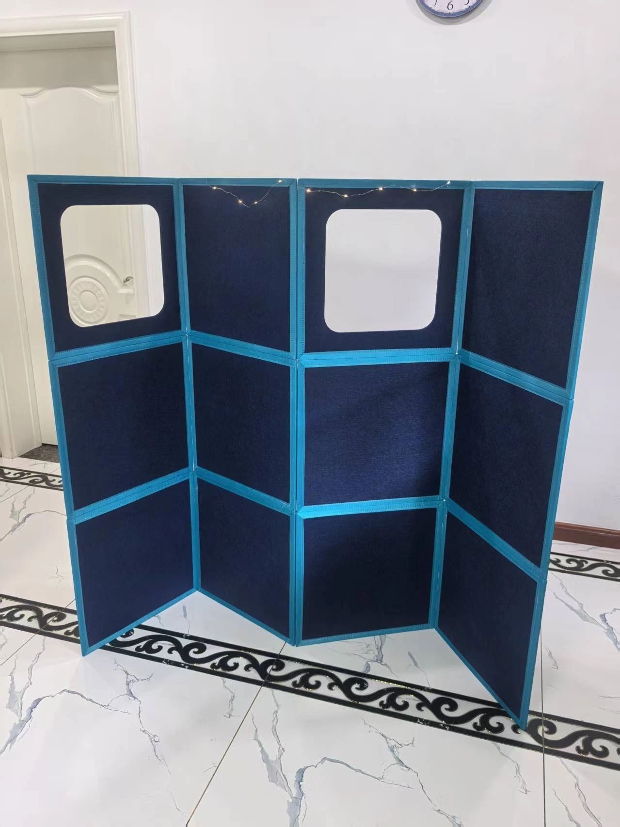Magnetic-tile build — A peek-through lookout wall